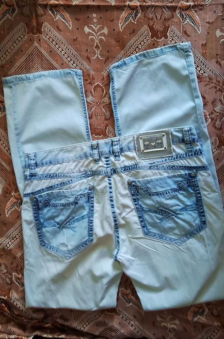 Брюки и джинсы на высокого стройного мужчину