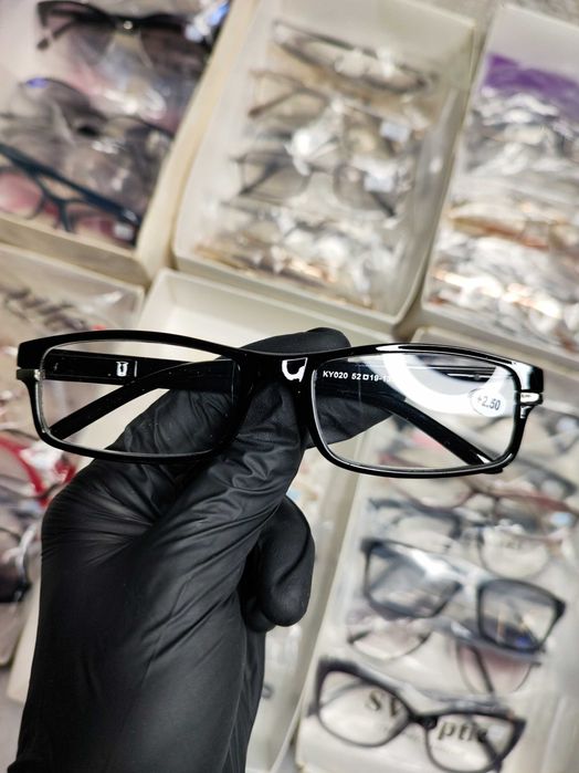 Очки На Виготовлення Під Замовлення від +|- 0 до 20 Багато вибору