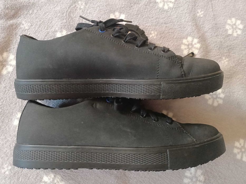 Оригінальні шкіряні кросівки, мокасини Shoes for crews.