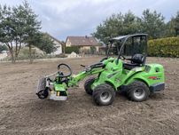 Równanie terenu / zakładanie trawników / prace ziemne