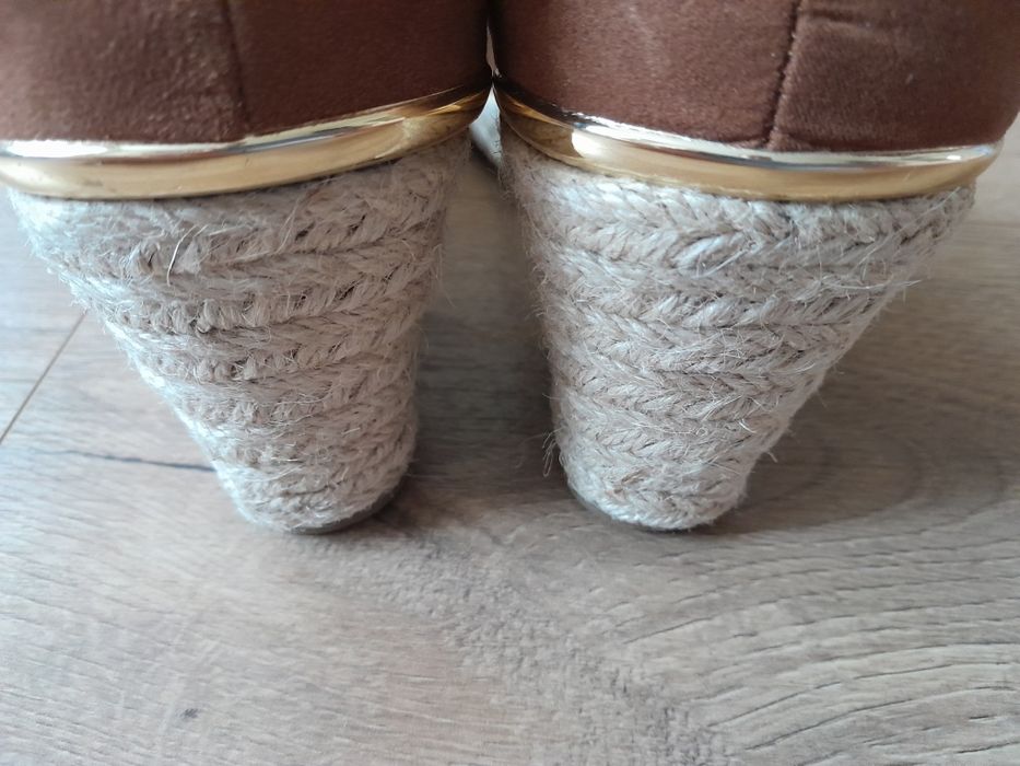 Жіночі босоніжки 41 розміру нові