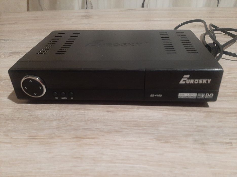 Тюнер Eurosky Es-4100