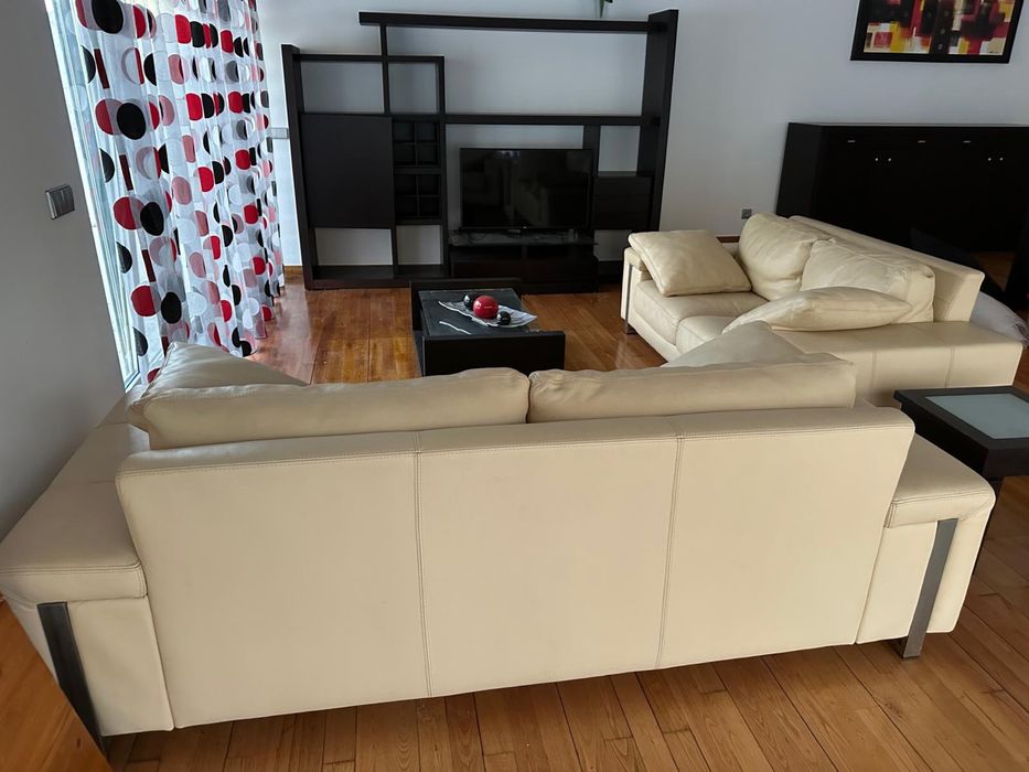 Mobilia de Sala de Estar e Jantar