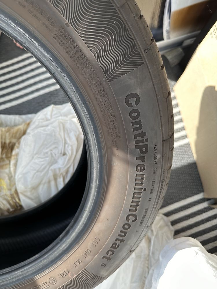 Continental ContiPremium Contact 5 225/60 R17 99V