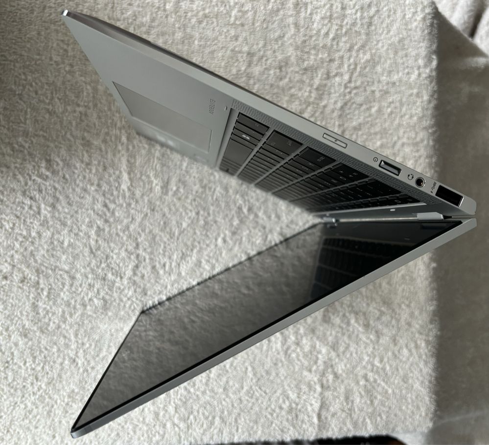 Laptop 2w1 HP EliteBook  1030 X360 G4 i5-8365U
