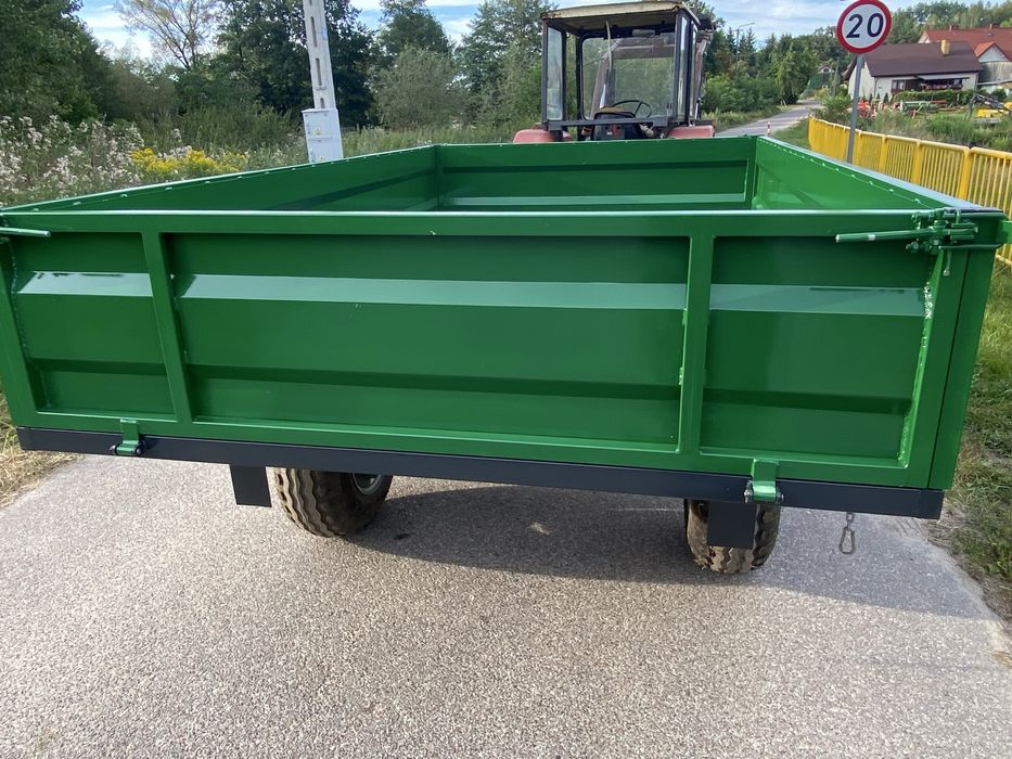 Przyczepa wywrotka jednoosiowa przyczepa dwukółka kiper 3 strony