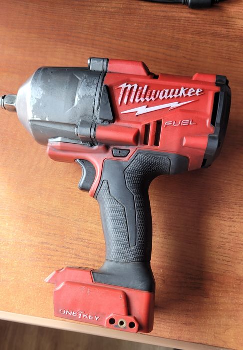 Klucz udarowy Milwaukee M18 FUEL™ ONE-KEY™ 1/2"