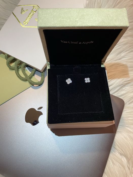 Сережки пусети Van Cleef & Arpels