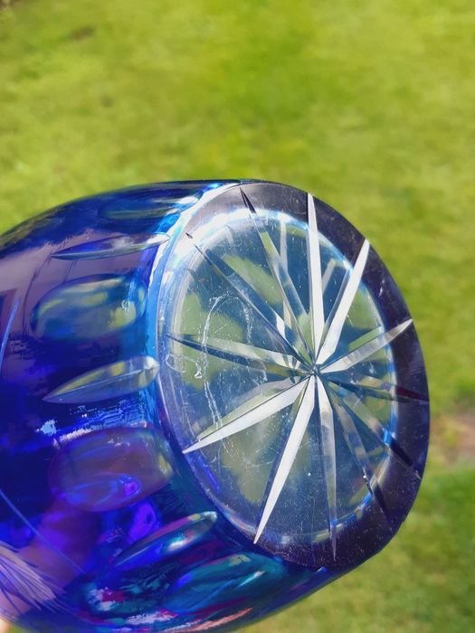 Karafka kryształowa kobaltowa kolorowy kryształ prl retro kryształy