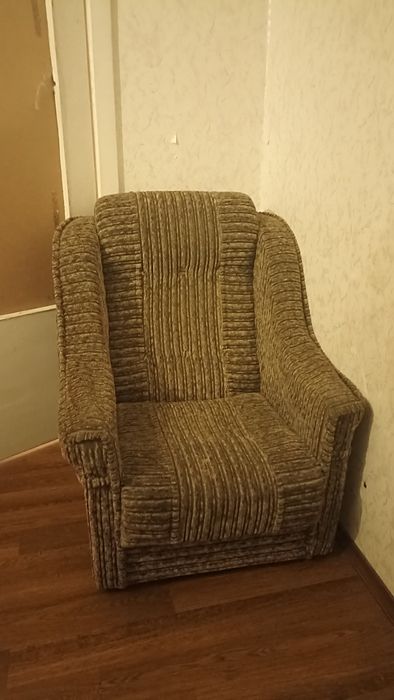 Віддам меблі безкоштовно