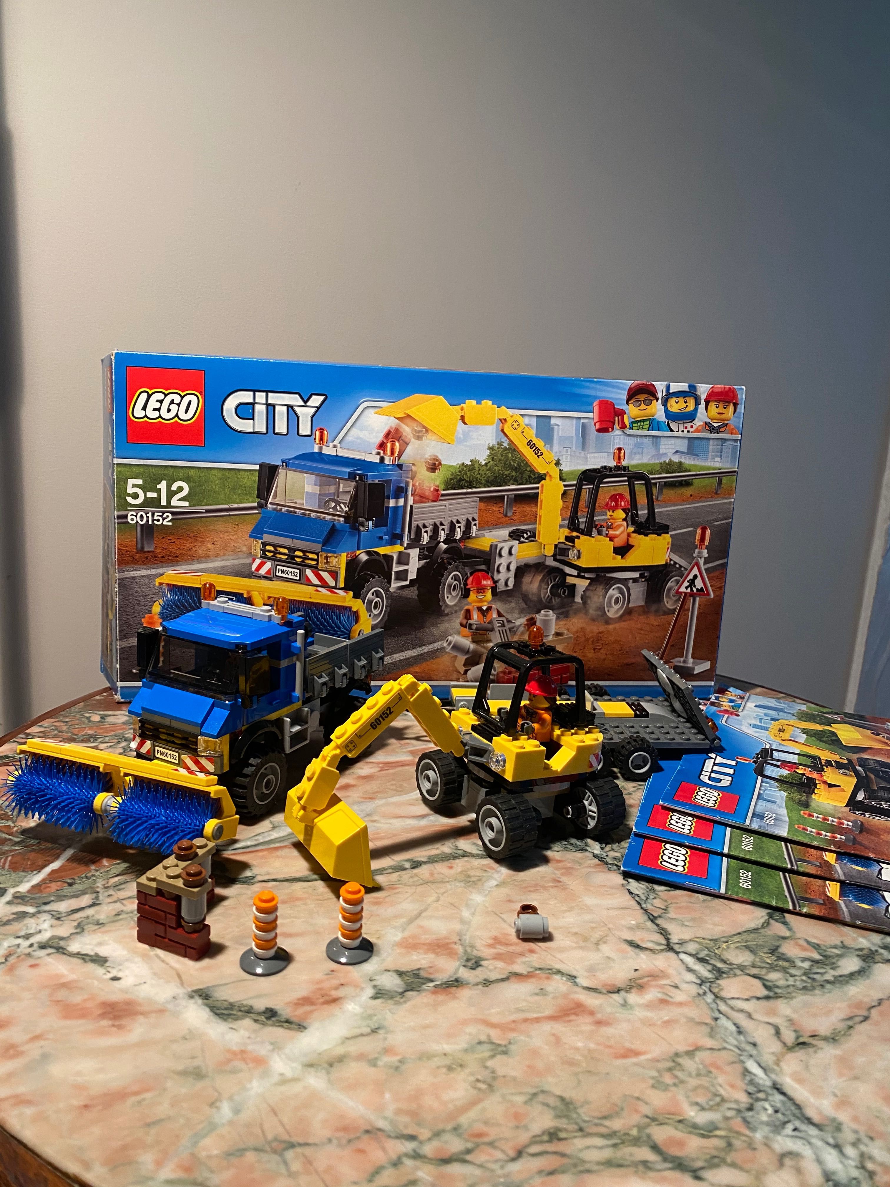 Super zestaw LEGO 60152 Zamiatacz ulic i koparka