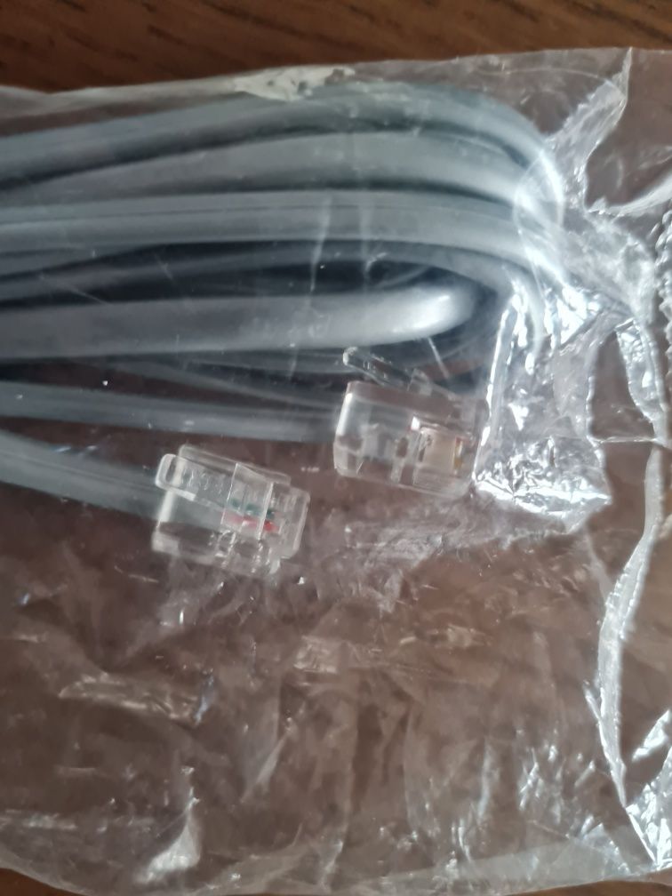 Przewód telefoniczny 1,5 m, nowy