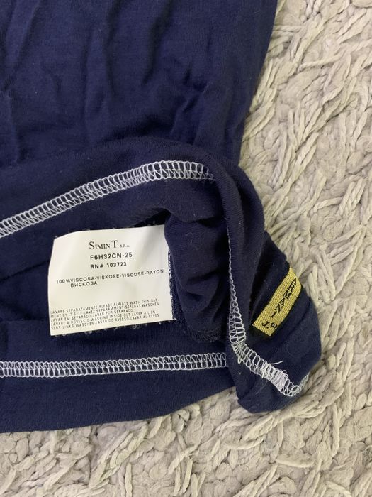 Продается оригинальный реглан Armani