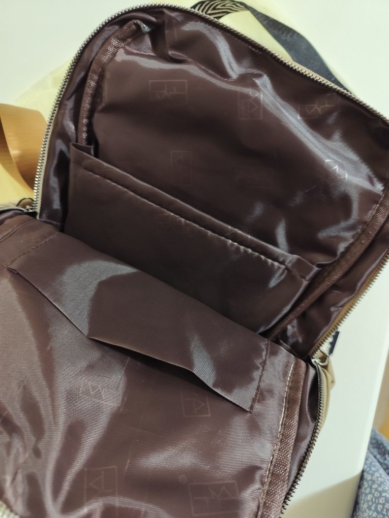 Mala mochila nova