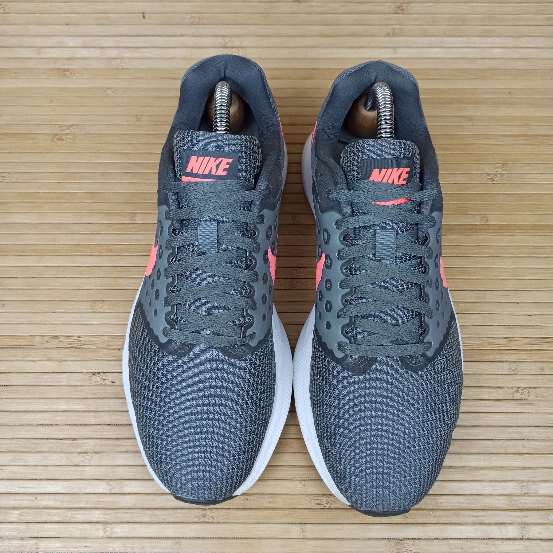 Кросівки Nike Downshifter 7 Розмір 41 (26,5 см.)