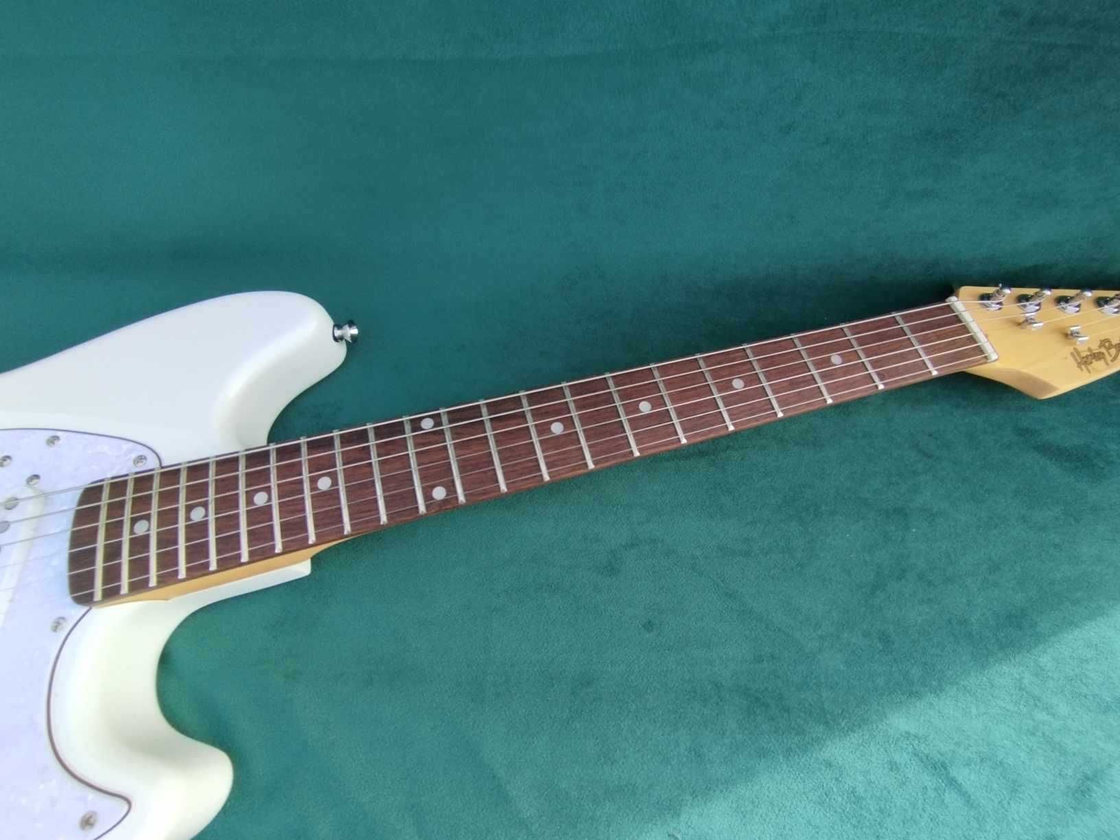 Gitara Harley Benton Mustang MS-60 Vintage White - JAK NOWA !