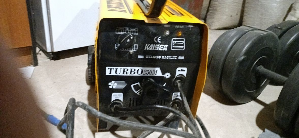Продаю Сварочный аппарат Kaiser kaiser Welding Turbo-250M