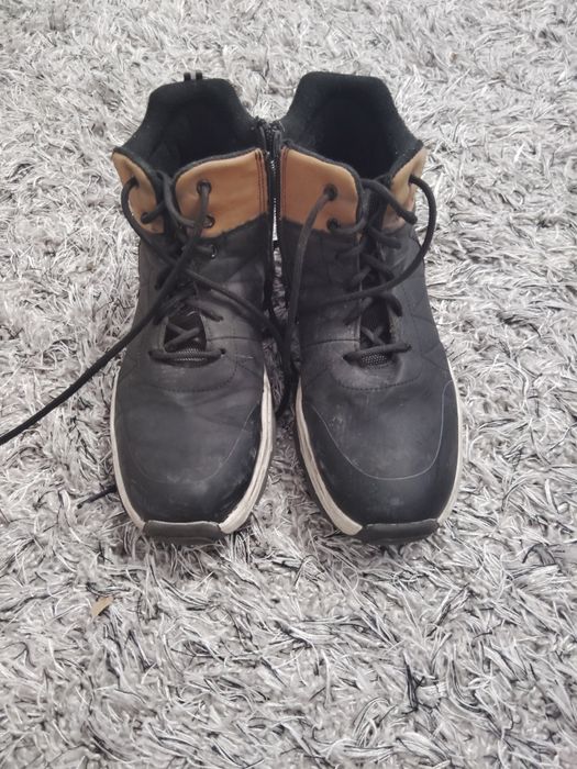 Buty wyższe 38 czarne