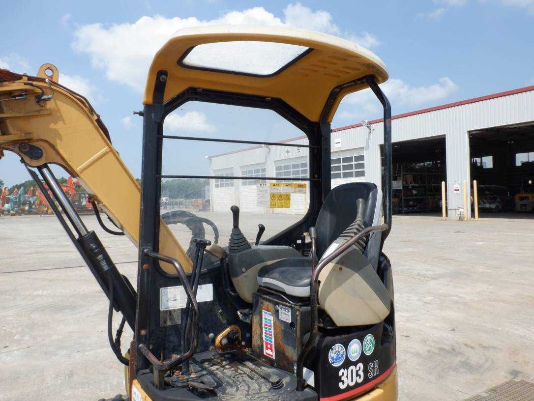 Мини экскаватор гусеничный CATERPILLAR 303 SR