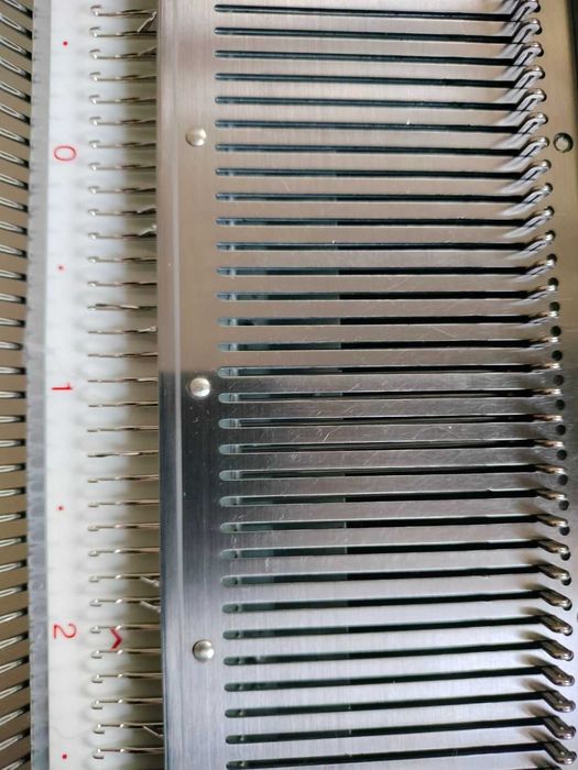 вязальная машина 5ый кл Silver Reed SK 840