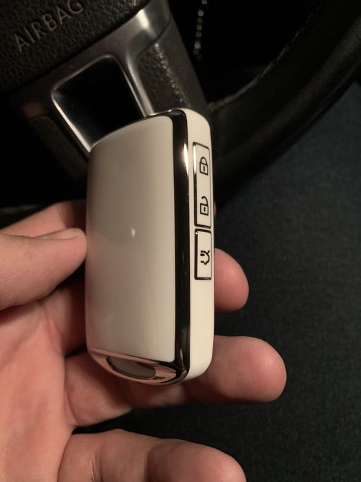 Чехол для брелка Mazda 3, 6, CX5, CX30 Білий Чорний Рожевий Червоний