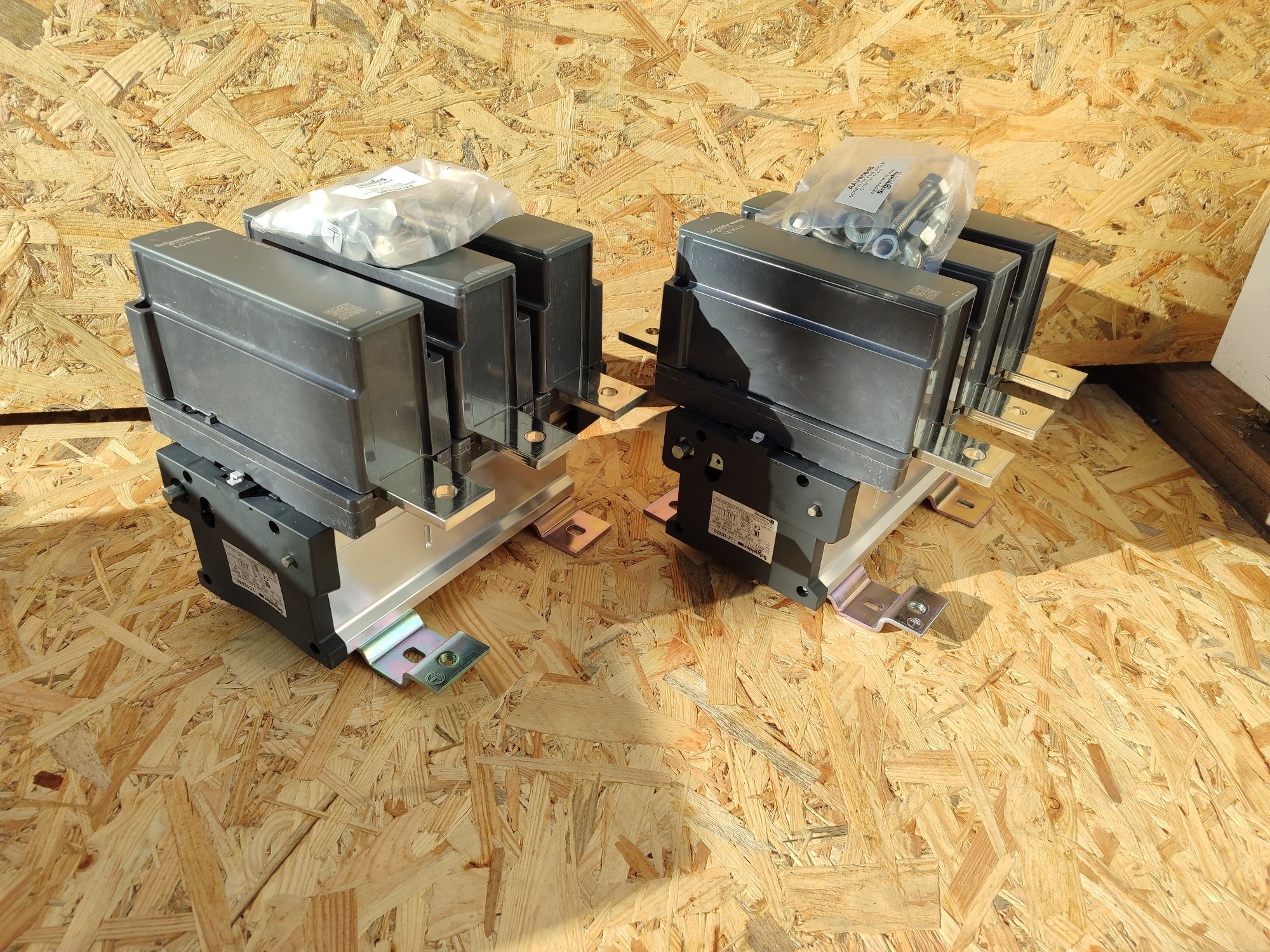 Контактор LC1 E630M7 630A Schneider