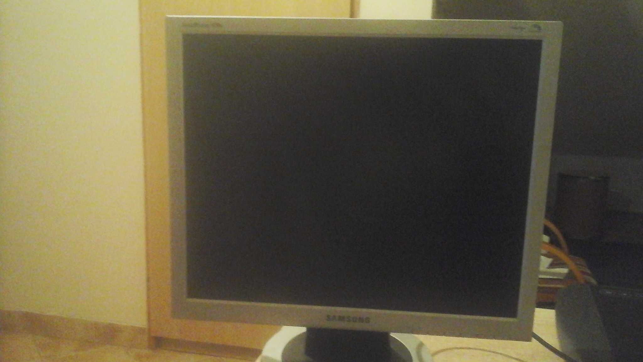 Monitor 19 cal Samsung