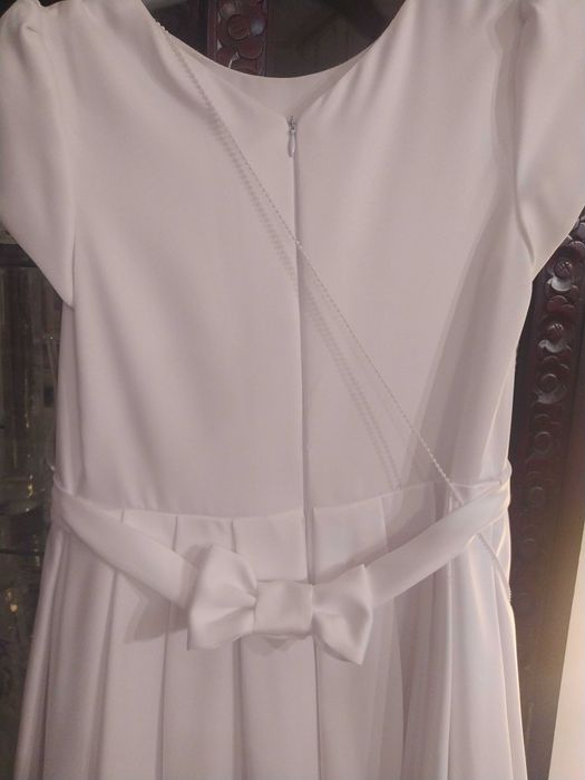 Sprzedam sukienkę komunijną