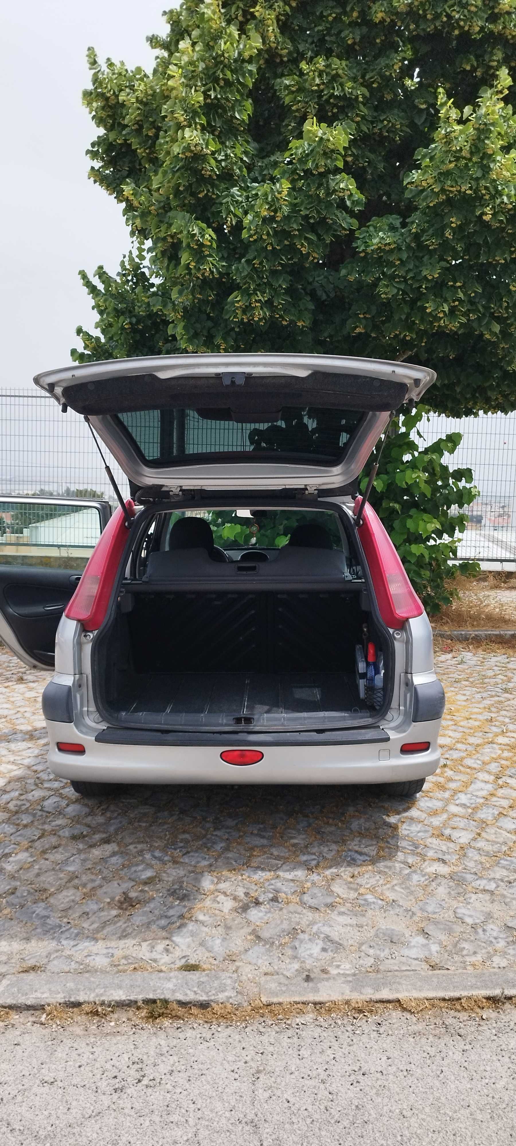 Viatura Peugeot 206 Carrinha