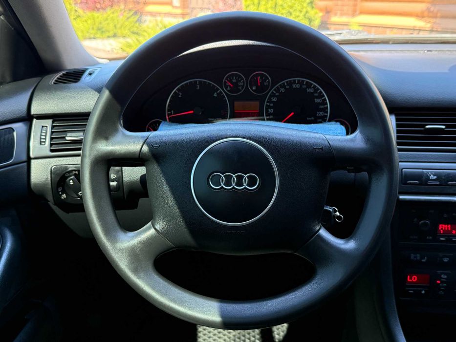 Audi A6 2002 гарний стан 2,5 дизель автомат