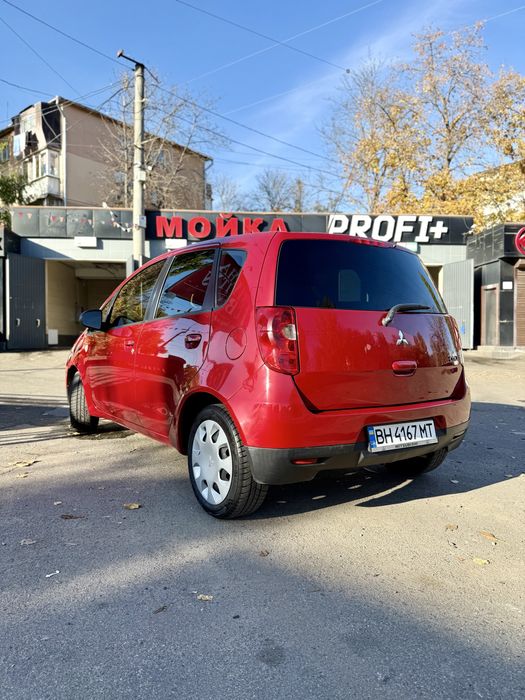 Mitsubishi Colt 2010 1.3 Расход 5-6л