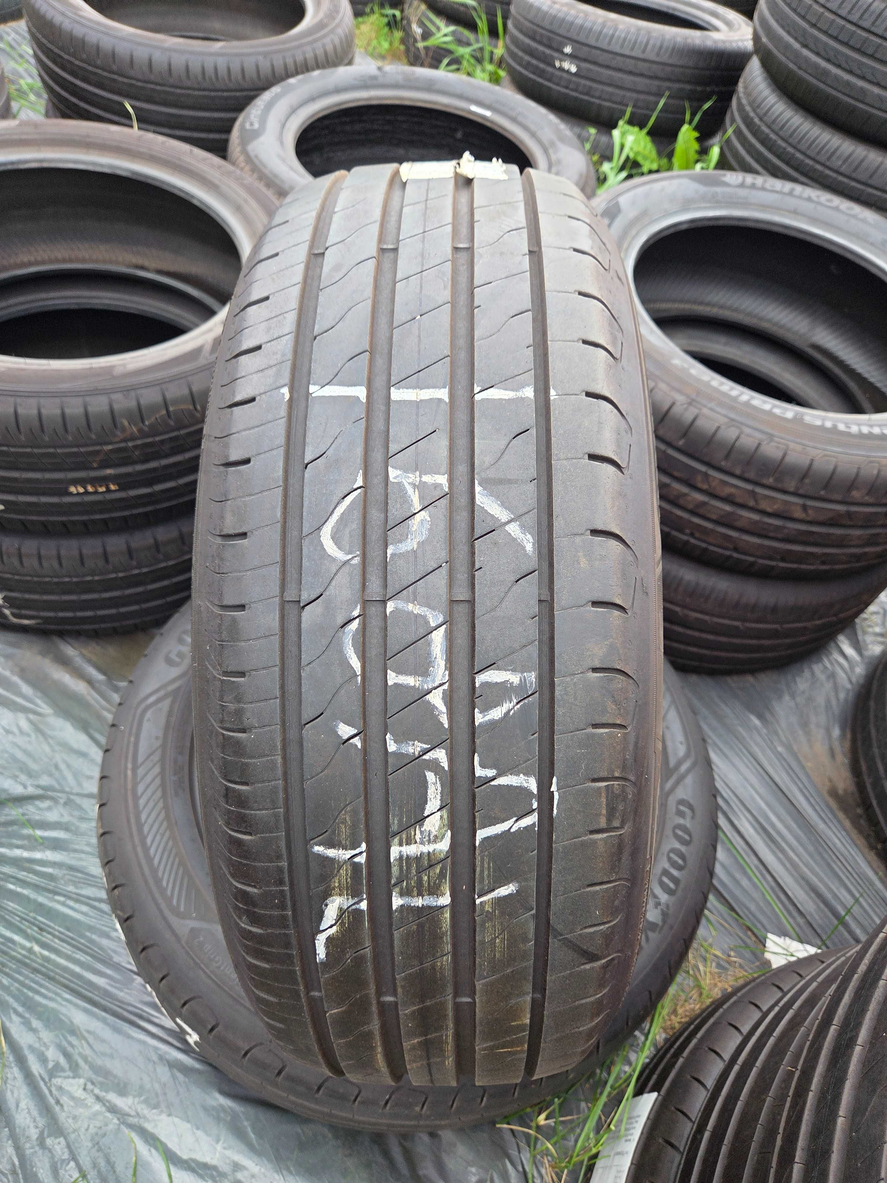 Goodyear Efficient Grip 2 SUV 235/55/R19 6mm 2020 2x opony lato 168AL