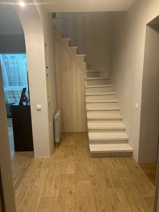 Продаж будинку в районі Дубово