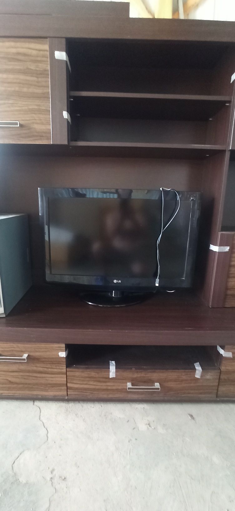 Telewizor LG32c i komputer