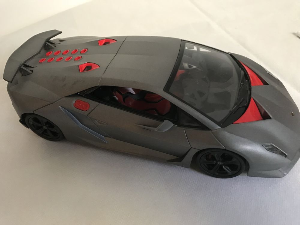 Lote de 3 carros telecomandados – para peças/recuperar