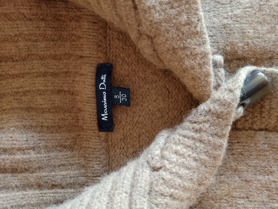 Sweter wełniany Massimo Duti