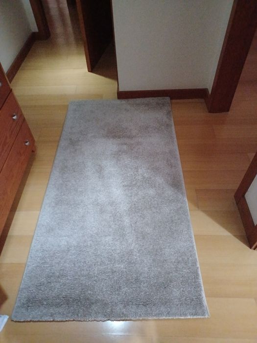 Tapete bege. Como novo. Para sala ou Quarto