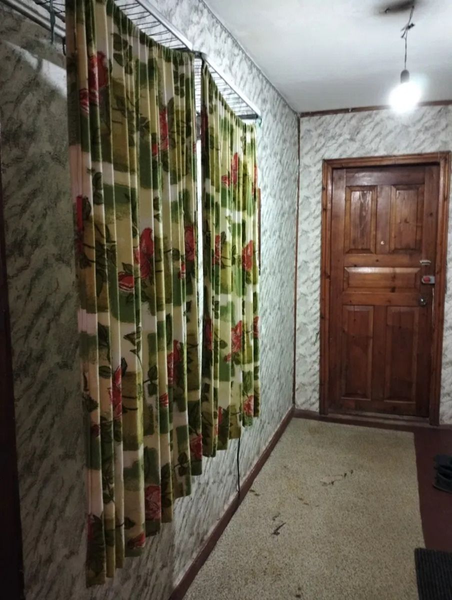 Продам 2 кімнатну квартиру на 2 поверсі