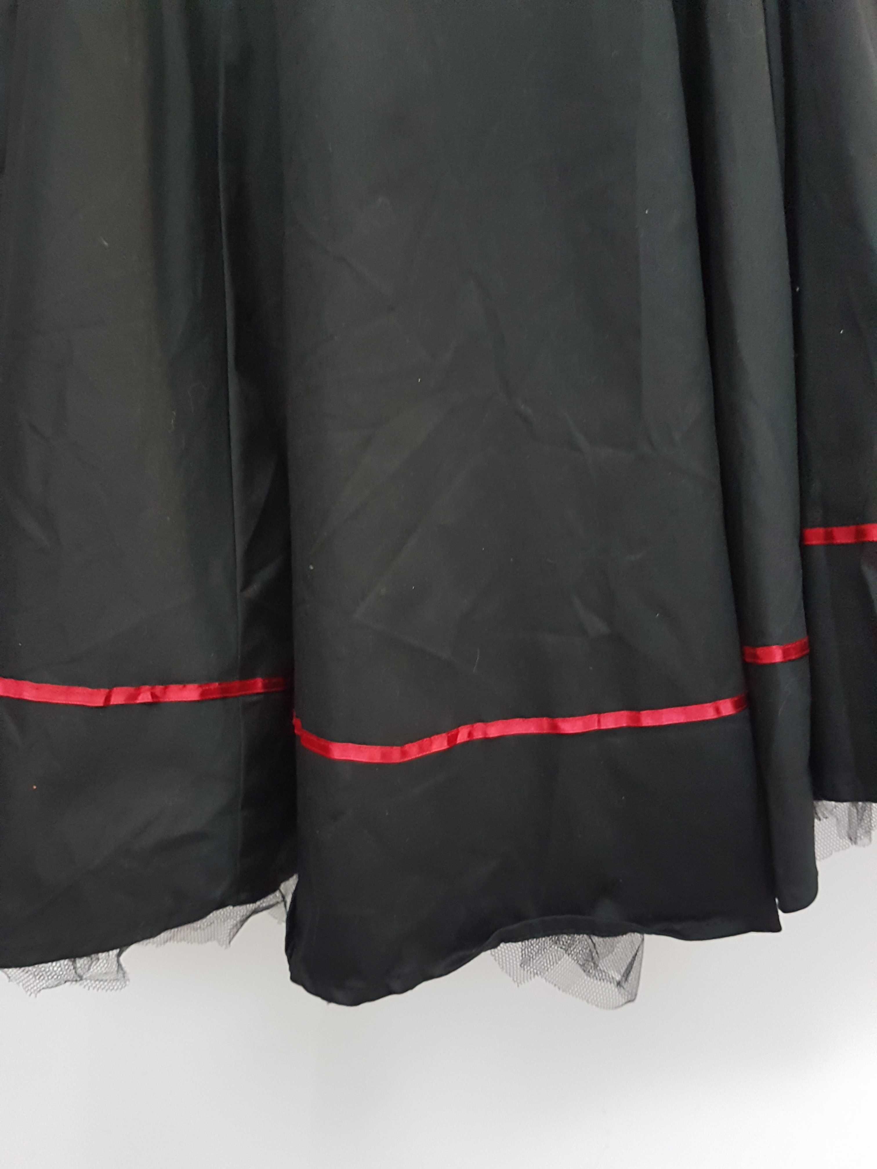 Sukienka Pin Up Gothic czarna z czerwonymi lamówkami rozmiar 44 A2019
