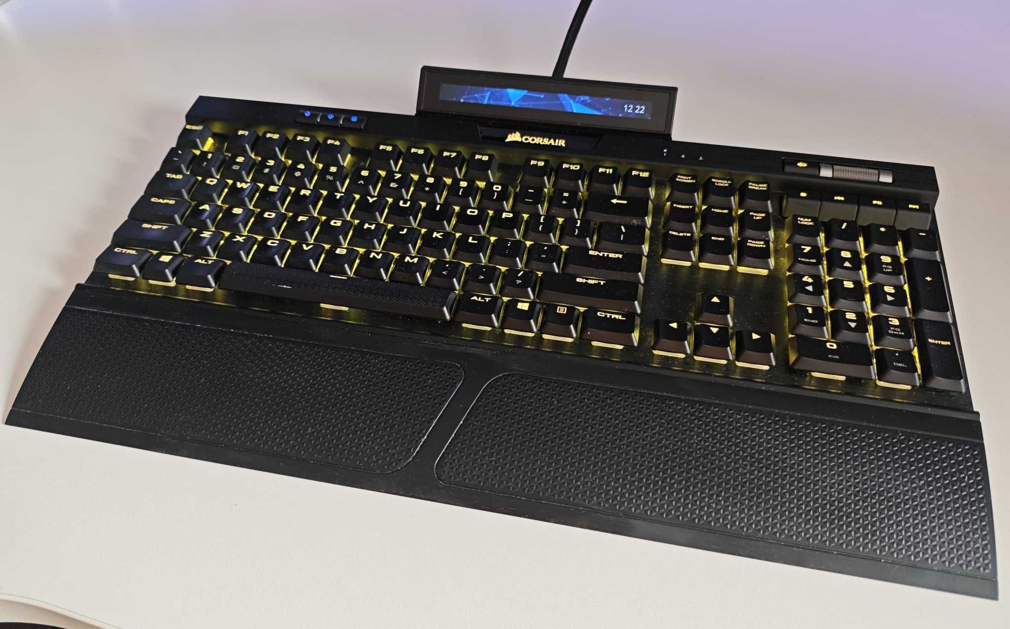 klawiatura Corsair K70 MK2 Low Profile + ekran dotykowy iCUE NEXUS