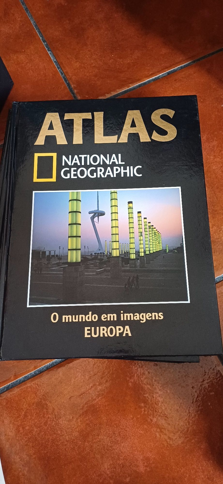 Vendo livros Atlas National Geographic