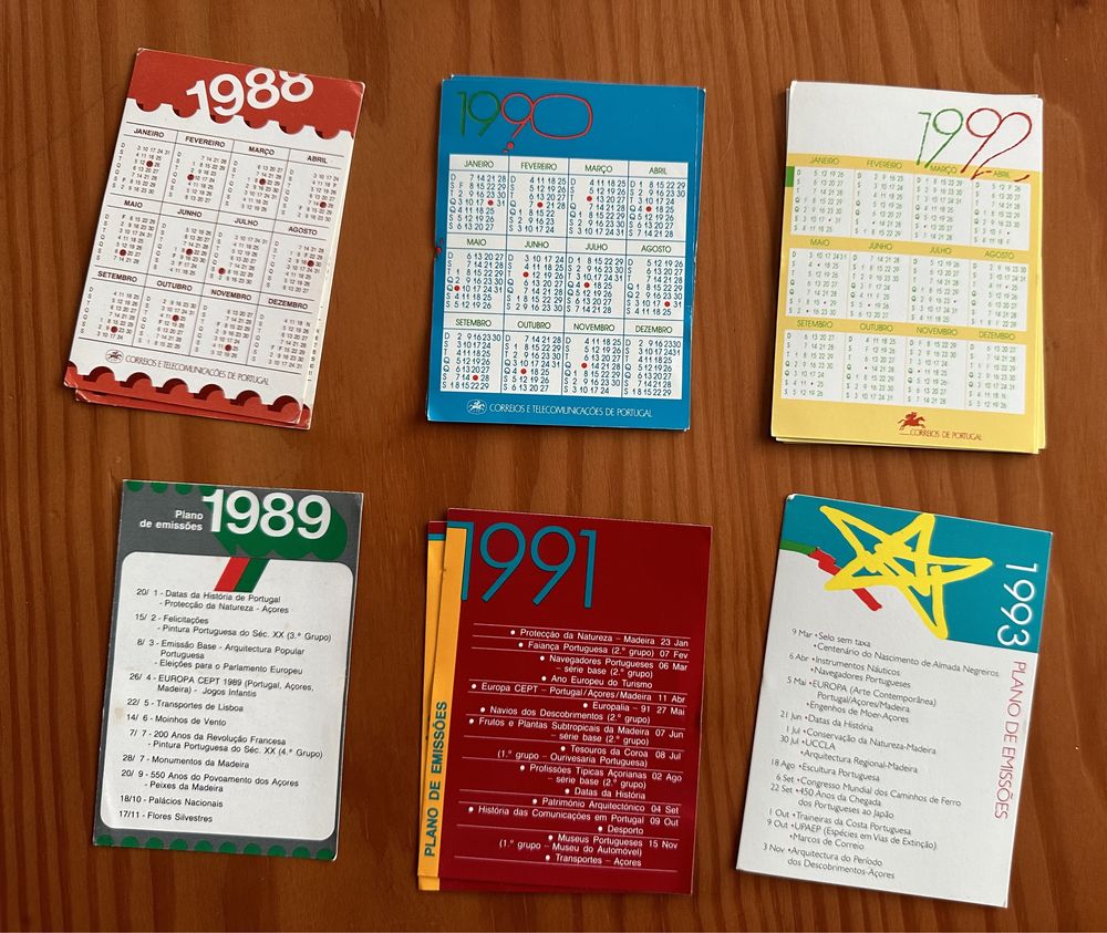 Lote de Conjuntos de calendários dos anos 80 e 90