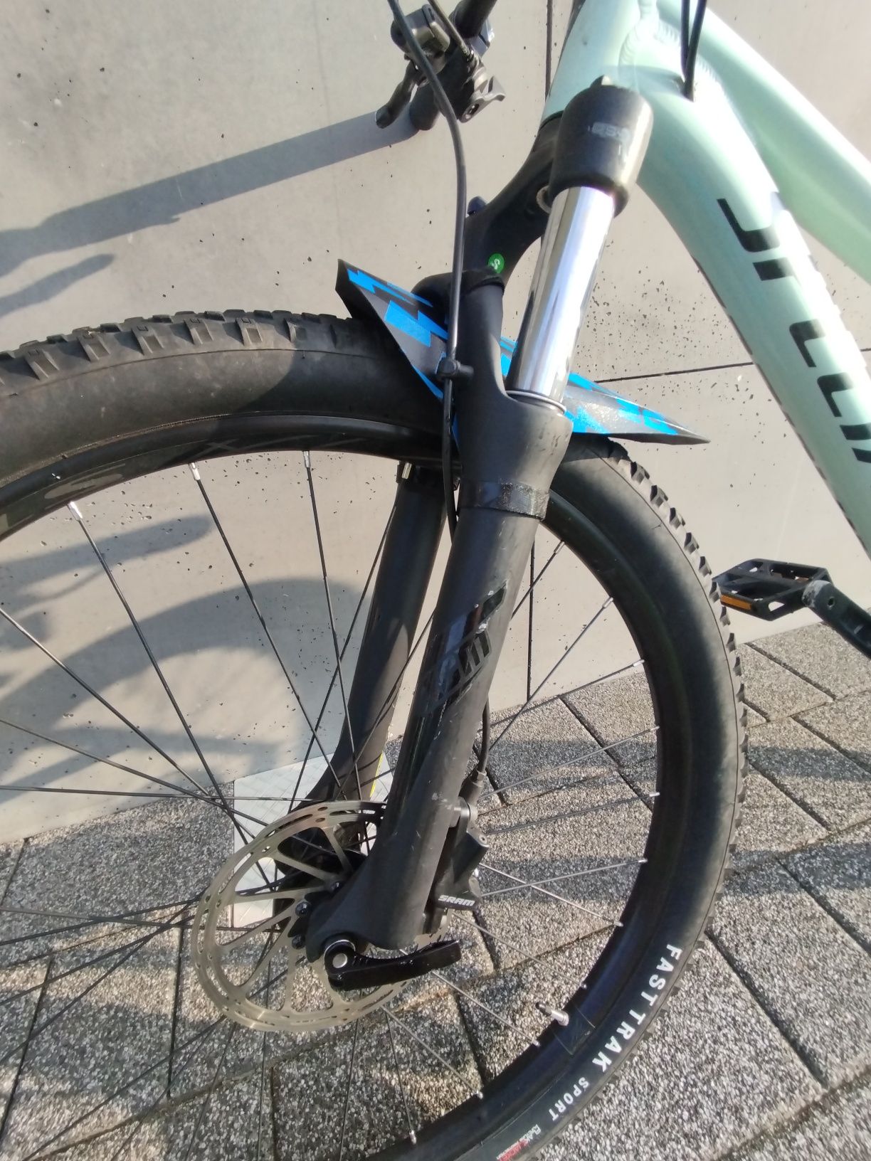 Specialized rockhoper