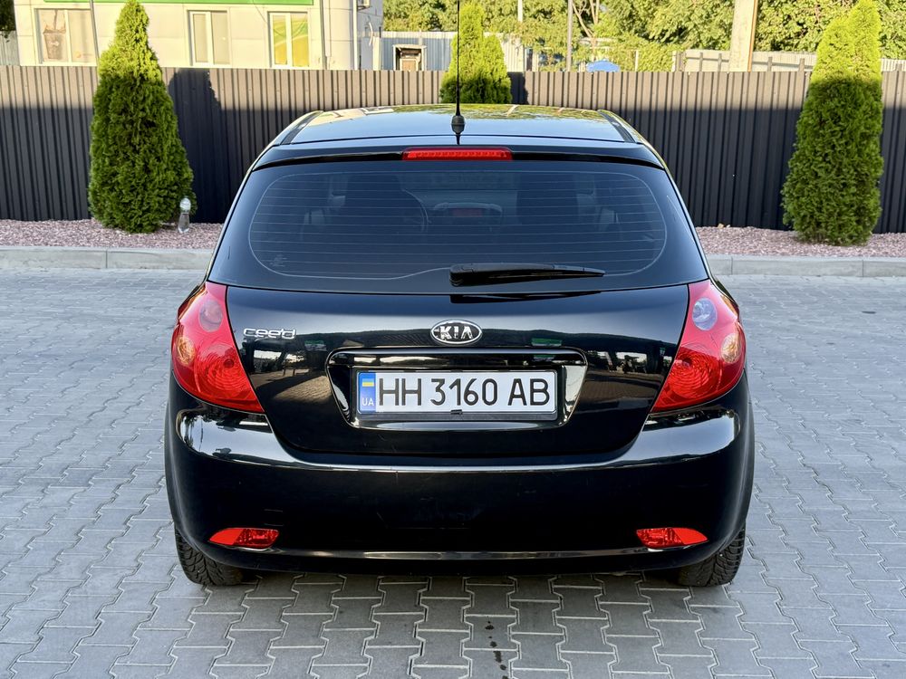 Продам Kia cee’d