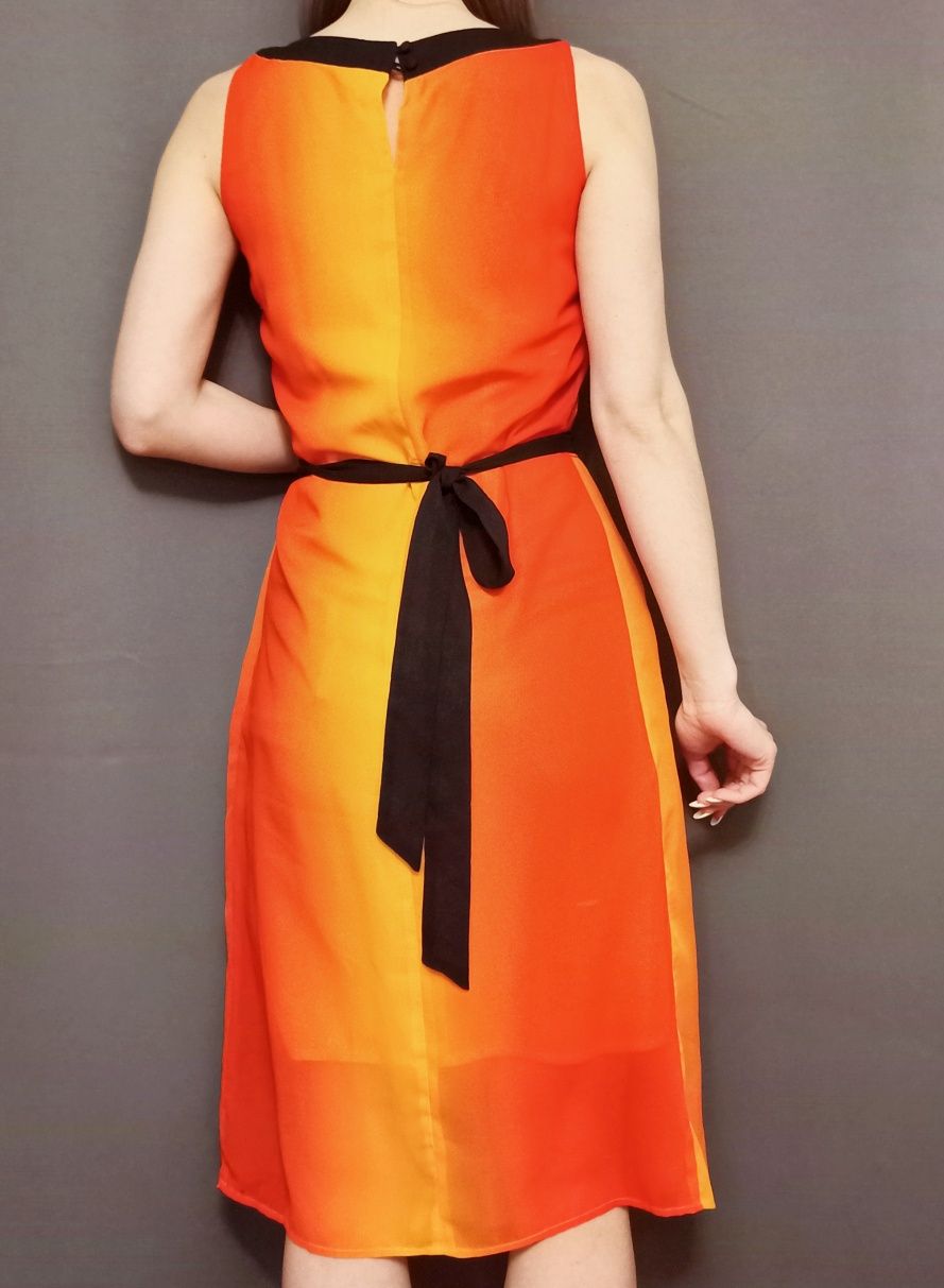 Лёгкое летнее женское платье xs-s 36р-р oodji collection