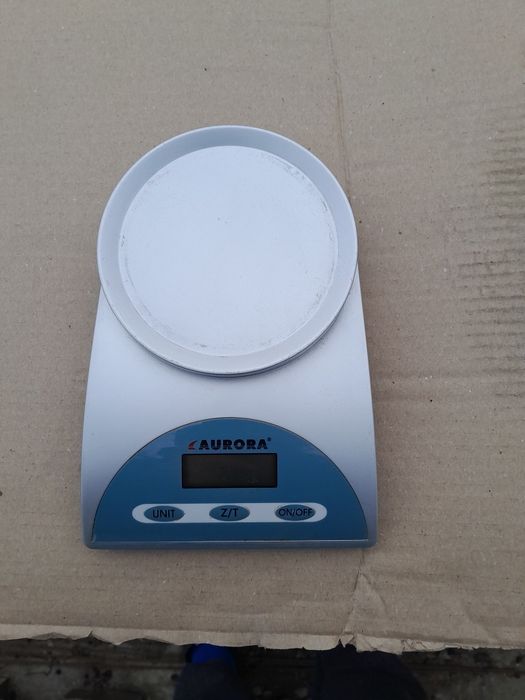 Весы электронные,кухонные