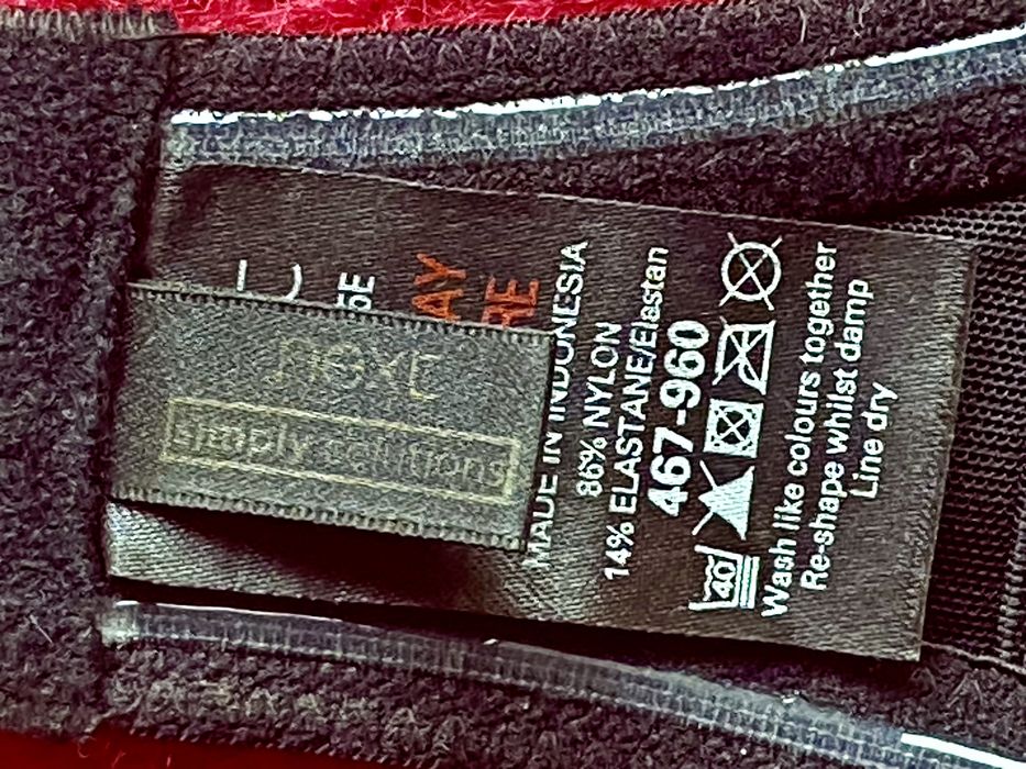 Бюстгальтер на косточках. NEXT. . Чёрное нижнее белье. Бра.