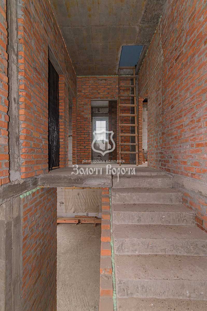 Будинок 2 поверхи. 136-а Садова. Метро 700м. Осокорки. Дарницький р-н
