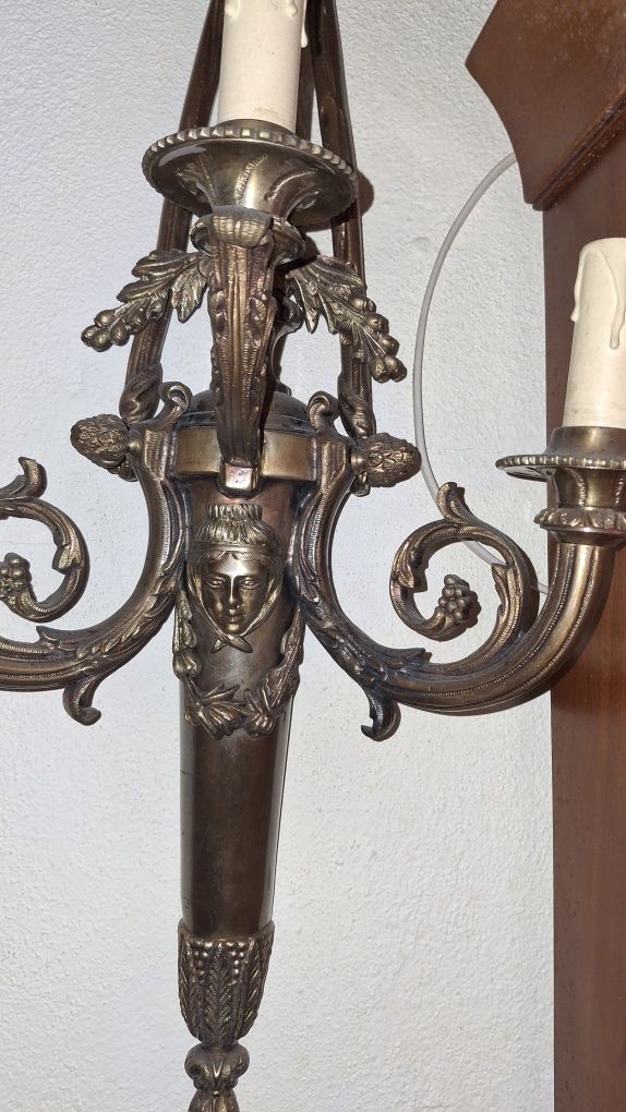 Apliques bronze antiguidade 3 lumes