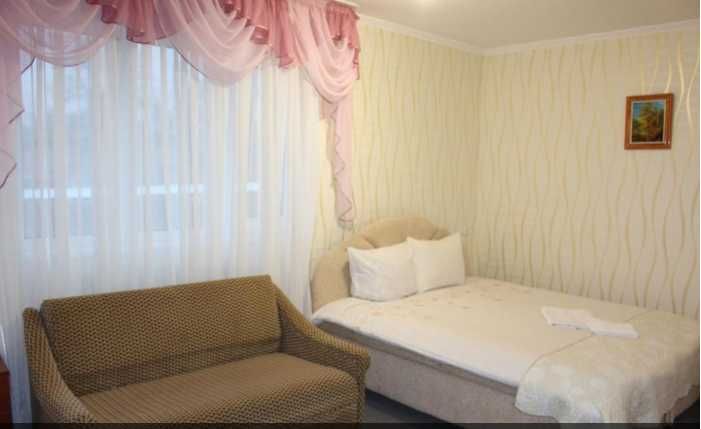 Гадяч готель подобово/погодинно.  Документи для звіту